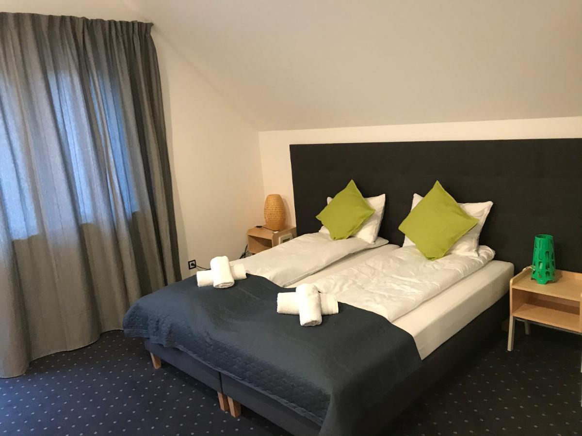 Apartamenty Pod Zamkiem W Janowcu Janowiec Buitenkant foto